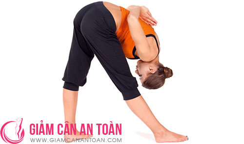 thuc-hien-nhung-bai-tap-yoga-giam-can-nen-tap-vao-moi-sang6