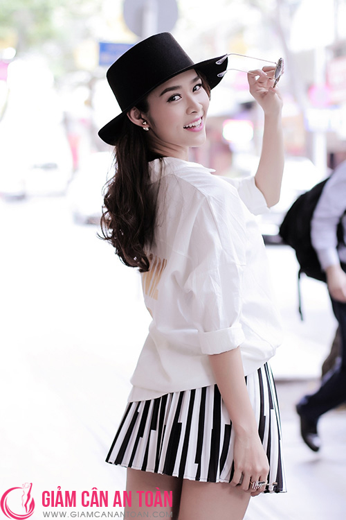 bi-quyet-giam-can-sau-sinh-va-giu-gin-voc-dang-thon-gon-cua-dien-vien-diep-bao-ngoc4