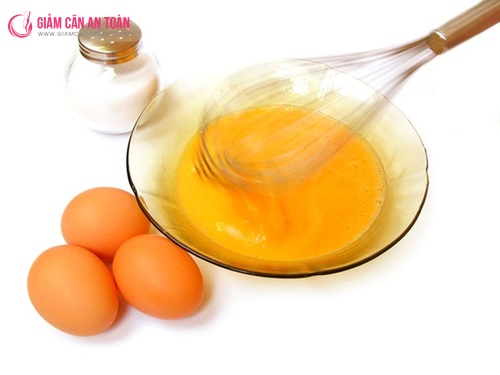 Tuyệt chiêu giúp phụ nữ sau sinh giảm 5cm vòng bụng nhờ màng bọc thực phẩm