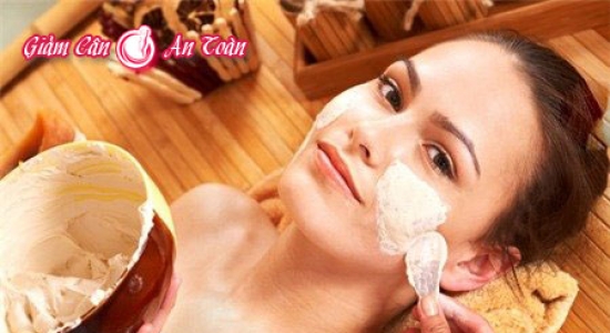 Mặt nạ làm đẹp da bằng yến mạch Mặt nạ làm đẹp da bằng yến mạch