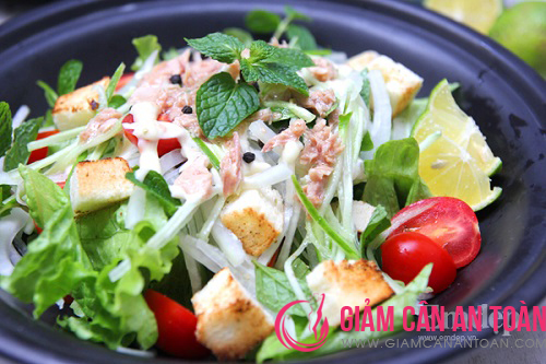 Salad cá ngừ giảm cân ngon miệng