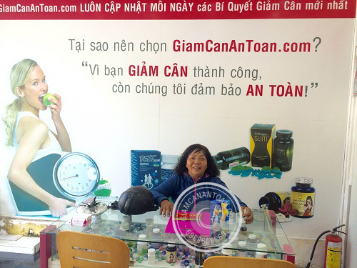 Cô Kim Anh - Khách hàng mua viên giảm cân Slim USA
