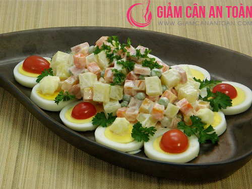 Salad trứng luộc