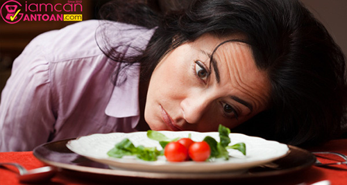 Nhịn ăn là một thói quen rất xấu làm hại sức khỏe
