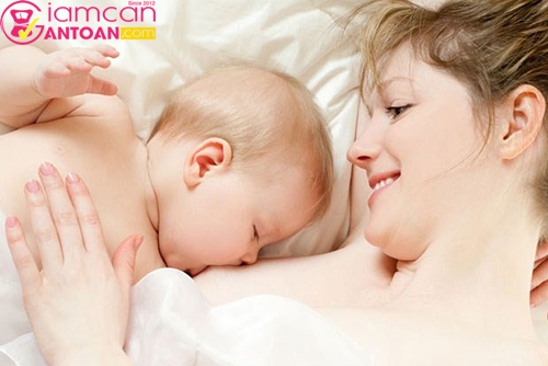 Hãy nuôi con bằng sữa mẹ và chọn nhiều cách giảm cân kết hợp