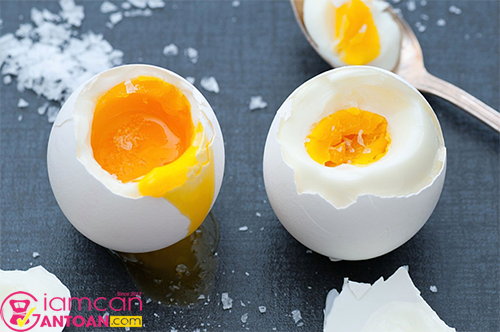 Lòng đỏ trứng cung cấp 100% chất béo hòa tan