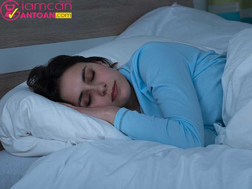 Nếu ngủ trong môi trường mát sẽ kích hoạt các tế bào mỡ màu nâu