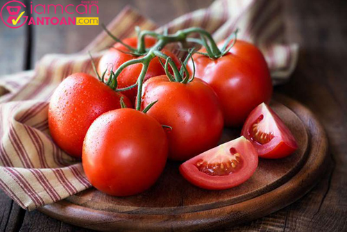 Cà chua là một trong những loại trái cây giúp giảm béo hiệu quả