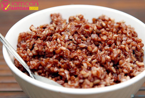 Gạo lức là loai thực phẩm tự nhiên giúp bạn giảm cân nhanh chóng