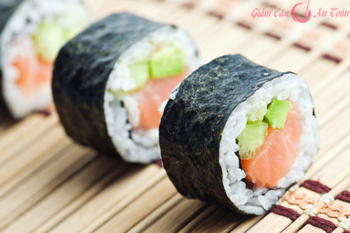 Hướng dẫn cách làm món sushi Nhật giúp giảm cân hiệu quả4