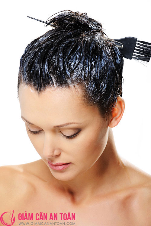 Mẹo giúp bạn trị rụng tóc đơn giản bằng dầu oliu6