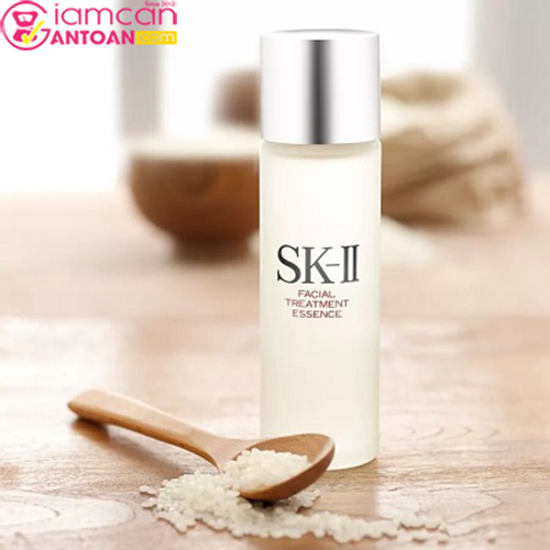 Set bộ 3 sản phẩm SK-II làm sạch da và se khít lỗ chân lông áp dụng hàng ngày3
