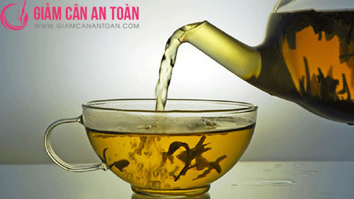 bat-mi-6-cach-don-gian-detox-co-the-toan-dien-giup-giam-can-nhanh.4