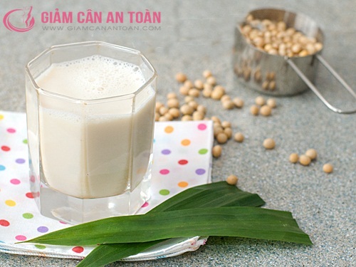 mach ban cach lam sua dạu nanh de giam can nhanh 5