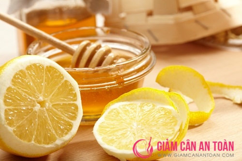 Detox cơ thể với chanh và mật ong giúp giảm 2 kg chỉ sau 10 ngày 1