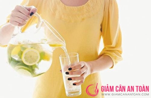 Detox cơ thể với chanh và mật ong giúp giảm 2 kg chỉ sau 10 ngày 5