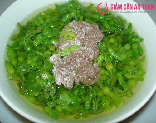 Hỗ trợ giảm cân ngon miệng ngày cuối tuần với món canh hoa thiên lý nấu cua 3