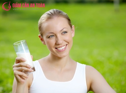 Bật mí bí quyết uống sữa để giúp giảm cân 4