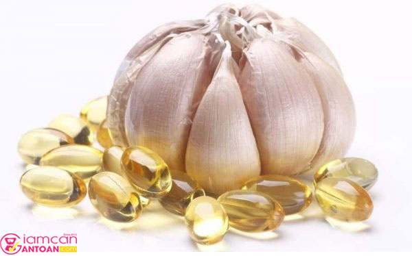 Garlic Oil 3000mg giúp cải thiện liên kết mô xương, cải thiện khả năng hấp thụ canxi.