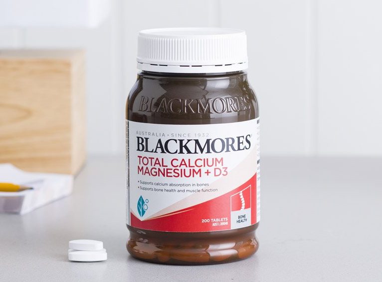 Viên Uống Blackmores Total Calcium & Magnesium + D3 Hỗ Trợ Xương Khớp Úc