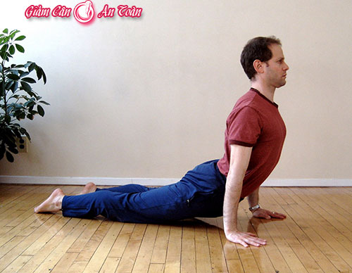 bai tap yoga giam can danh cho nam gioi